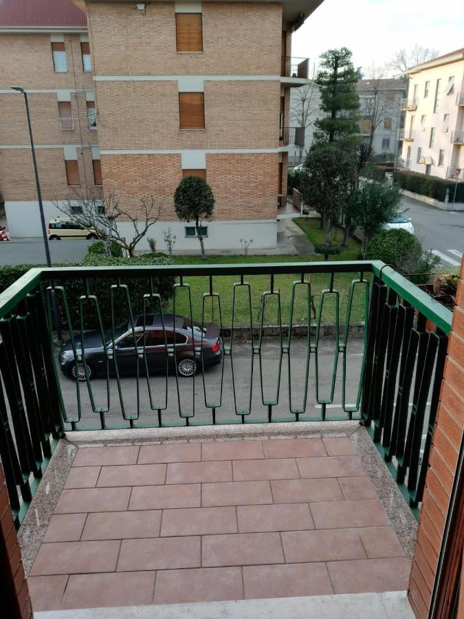 Sara Daire Fidenza Dış mekan fotoğraf